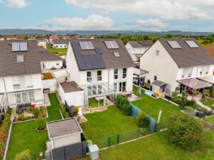 Rückansicht Doppelhaushälfte mit Gartenteil