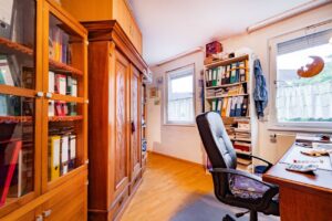 Arbeitszimmer OG