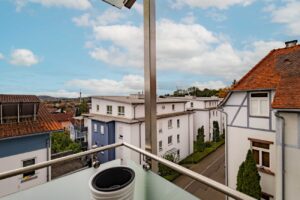 Balkon mit Blick über LAhr
