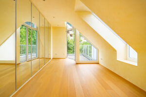 Kinderschlafzimmer/ Büro mit Balkonzugang; visualisiert