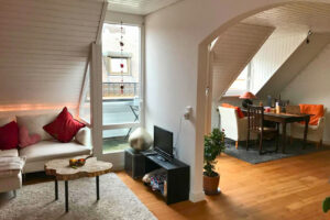 Offener Wohn- und Essbereich