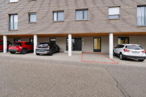 Carport direkt vor dem Hauszugang